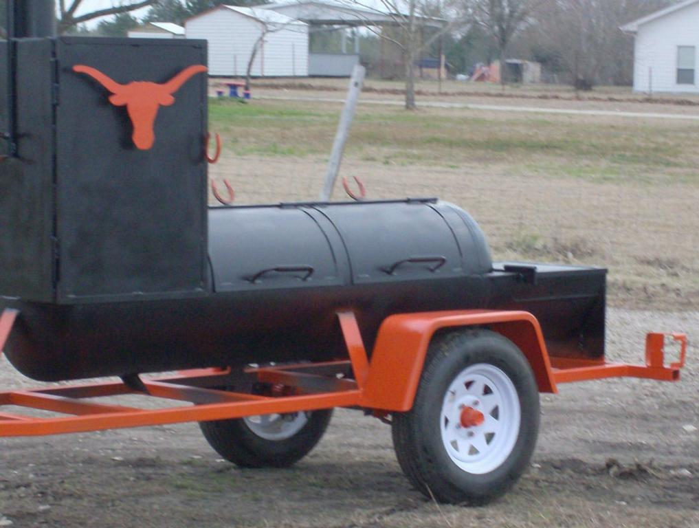UT Champion Smoker from Murphy's Custom BBQ Pits & Trailers Barbecue